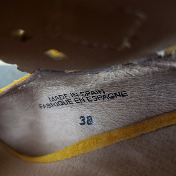 Anthro Lucky Penny 38 Suede Cut Out Yellow Heels. - Picture 6 of 16